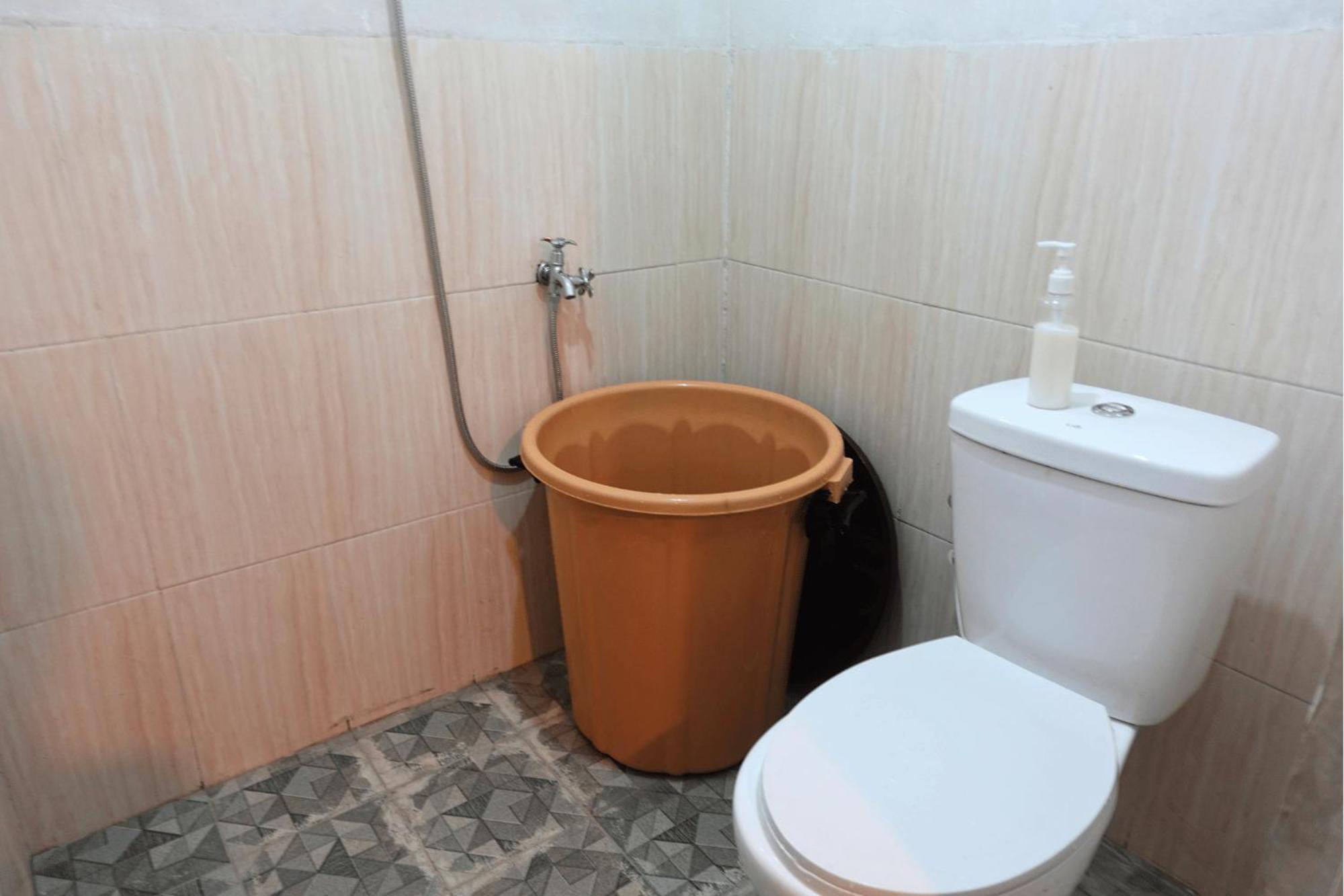 Mayeka Transit Hostel Bandara Internasional Lombok Praya Ngoại thất bức ảnh