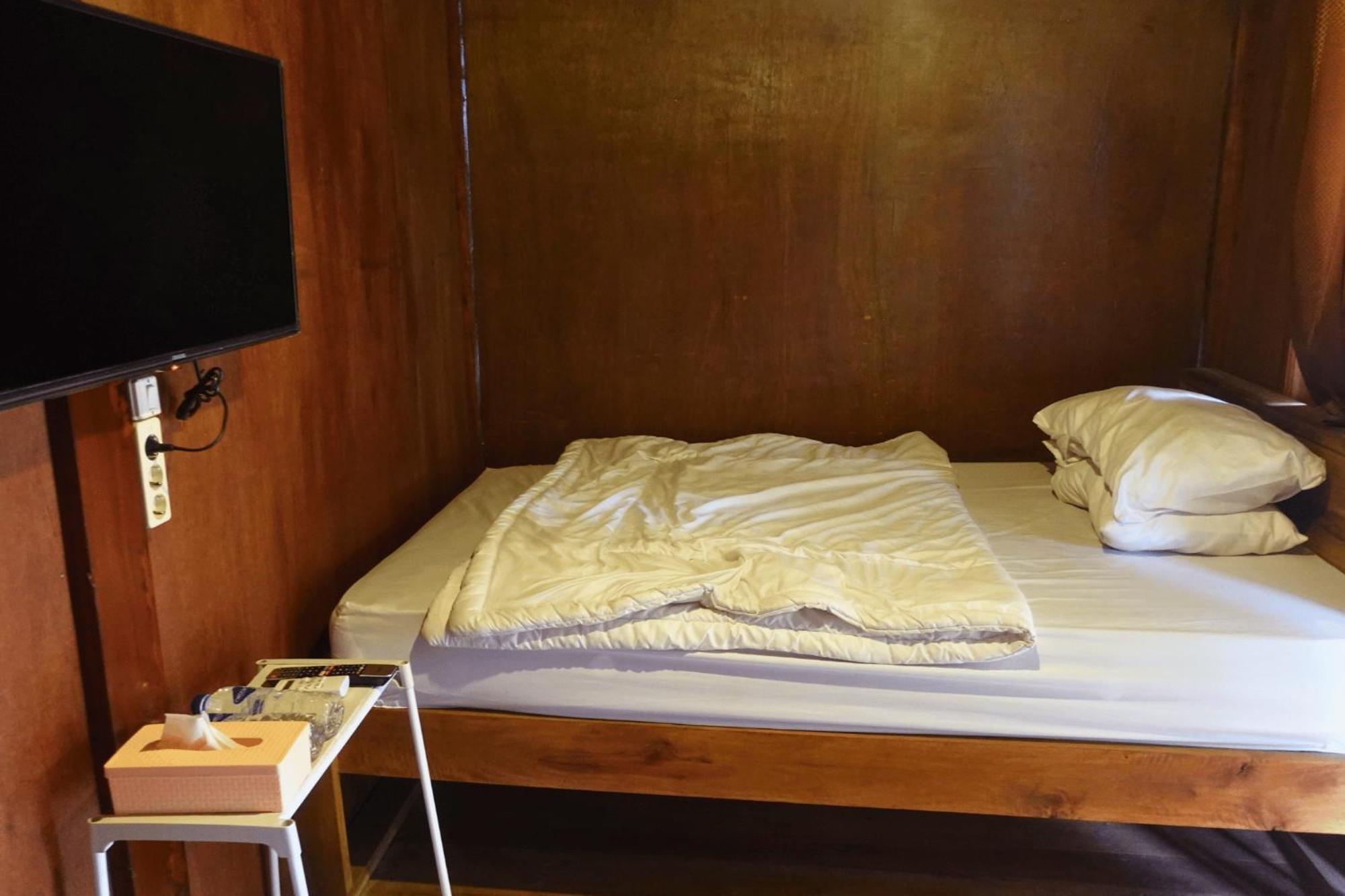 Mayeka Transit Hostel Bandara Internasional Lombok Praya Ngoại thất bức ảnh