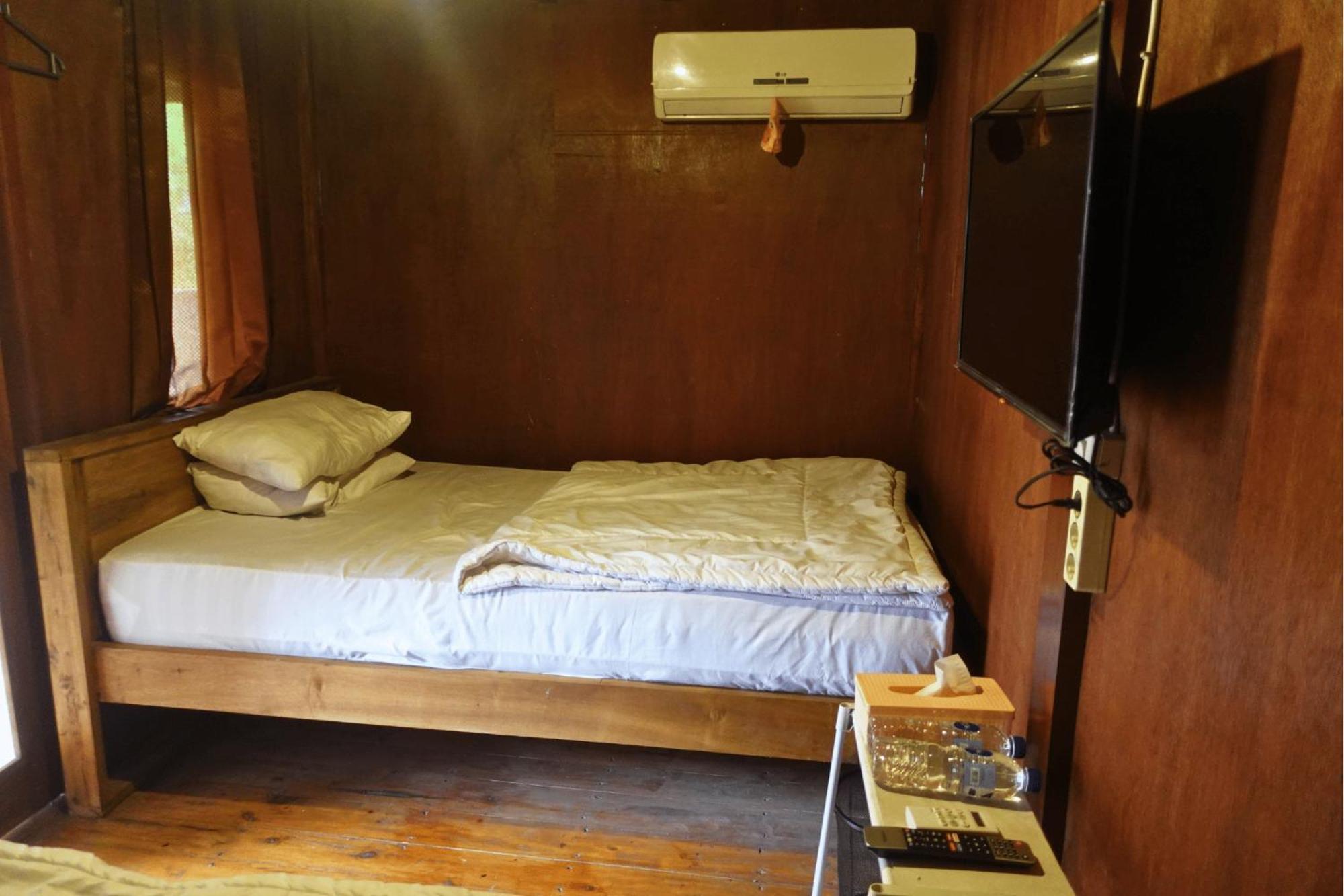 Mayeka Transit Hostel Bandara Internasional Lombok Praya Ngoại thất bức ảnh