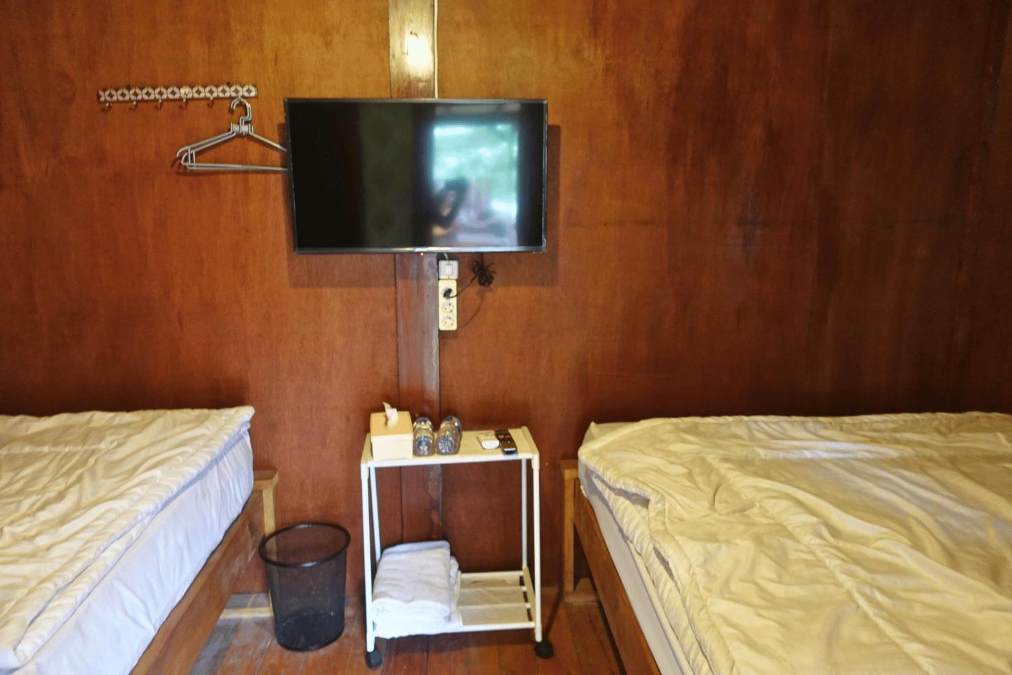 Mayeka Transit Hostel Bandara Internasional Lombok Praya Ngoại thất bức ảnh