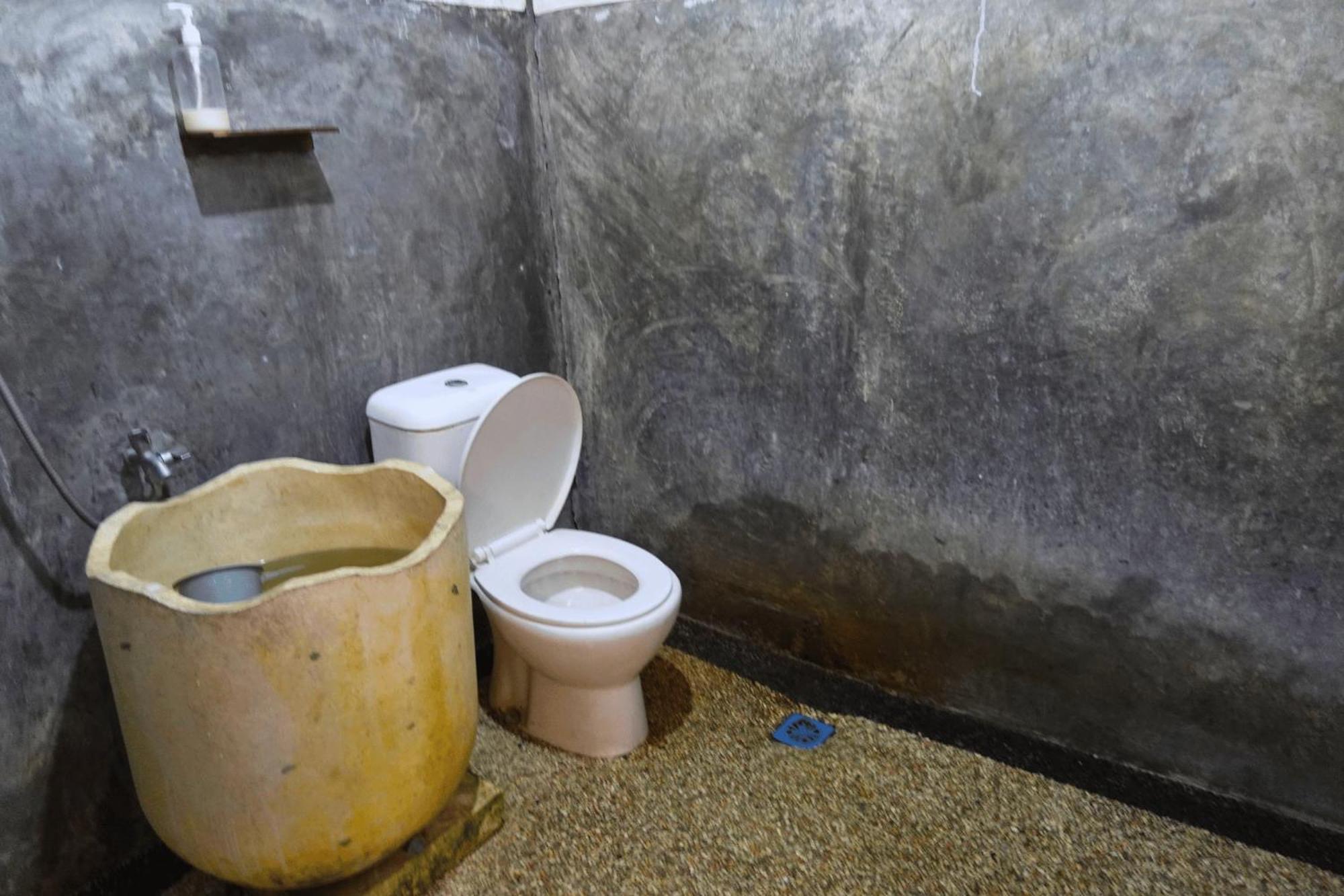 Mayeka Transit Hostel Bandara Internasional Lombok Praya Ngoại thất bức ảnh