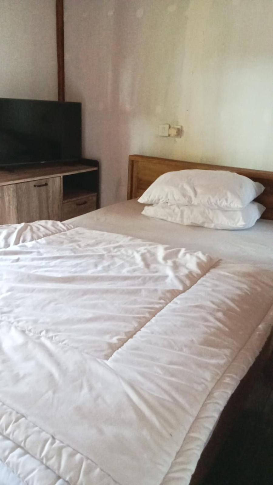Mayeka Transit Hostel Bandara Internasional Lombok Praya Phòng bức ảnh